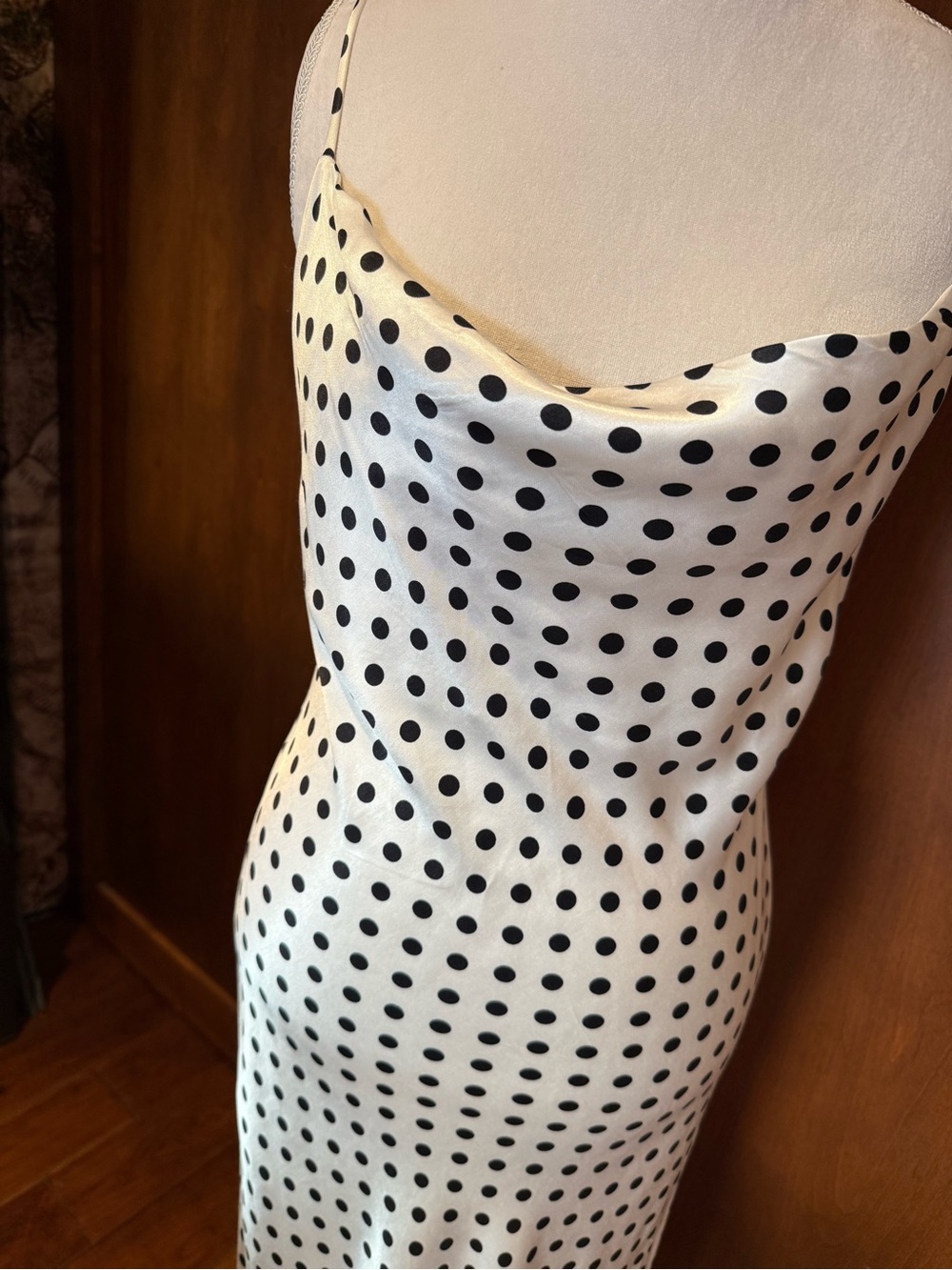 ⚜️ZARA BLACK & WHITE POLKA DOT SATIN SLIP MIDI DRESS NWT SIZE MEDIUM ⚜️ - Picture 2 of 12
